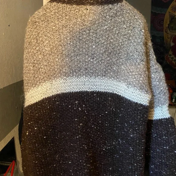 Cozy OOAK Chunky Oversized wool/alpaca Handknit Sweater n Brown and Cream - Picture 4 of 4
